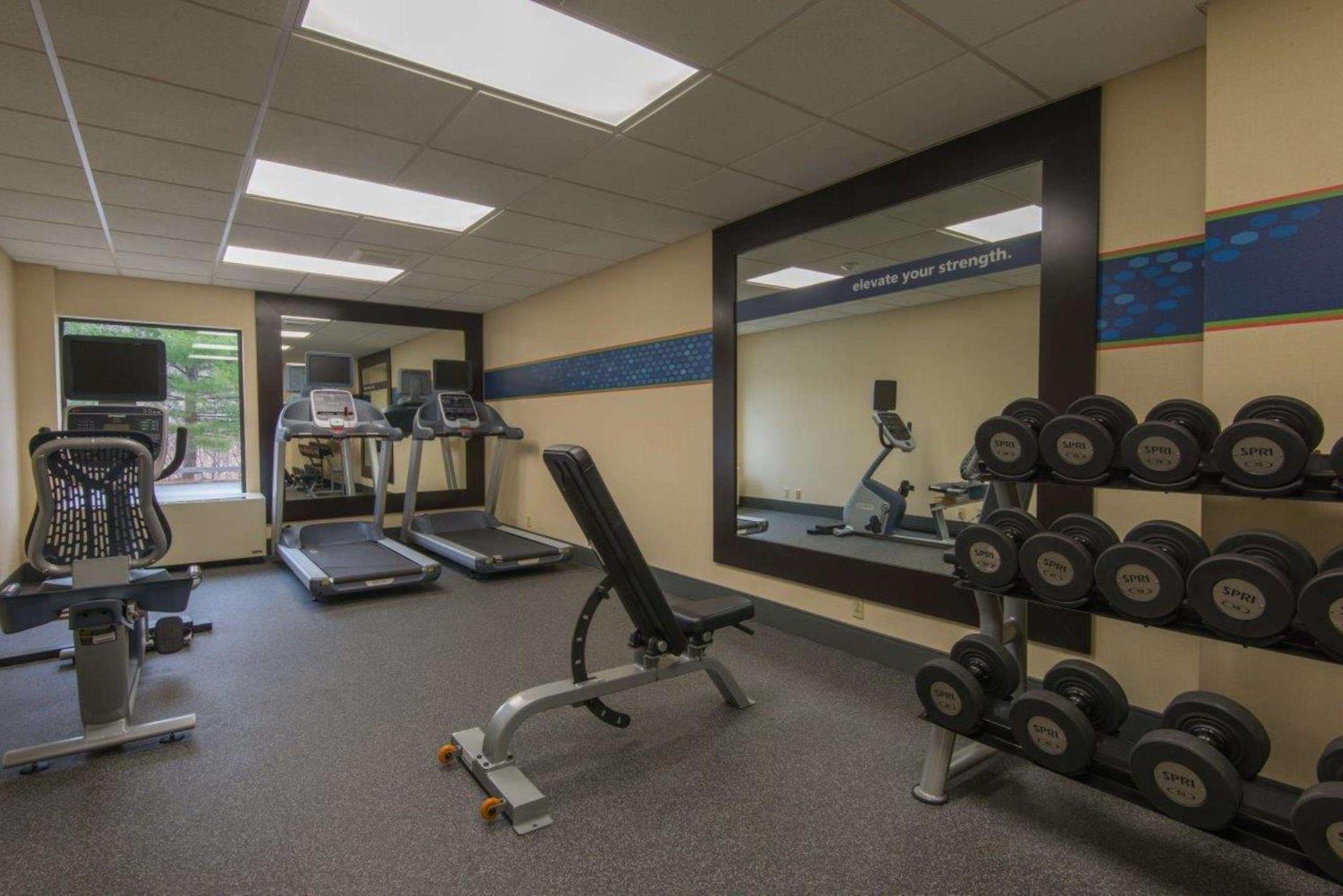 Hampton Inn White River Junction Extérieur photo