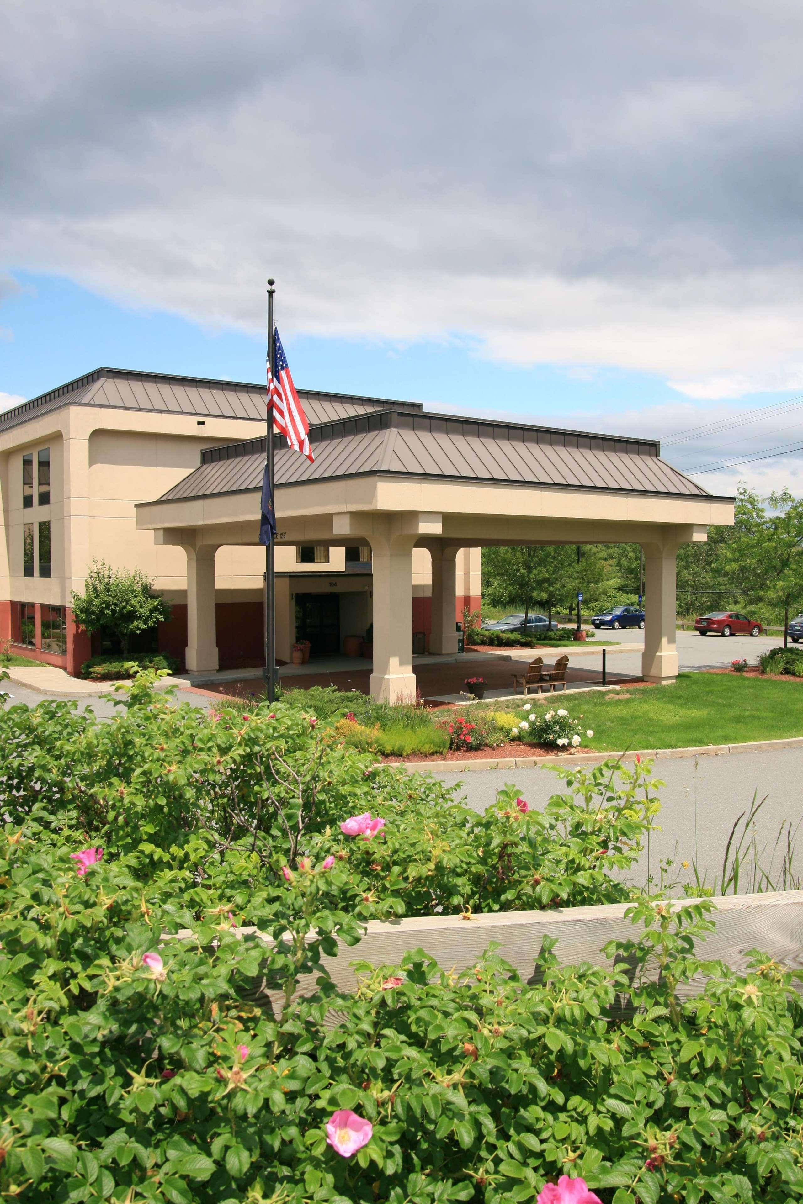 Hampton Inn White River Junction Extérieur photo